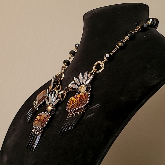 Vintage BETSEY JOHNSON Hollywood Glam Tiger / Leopard Statement Bib Necklace. - Picture 3 of 9